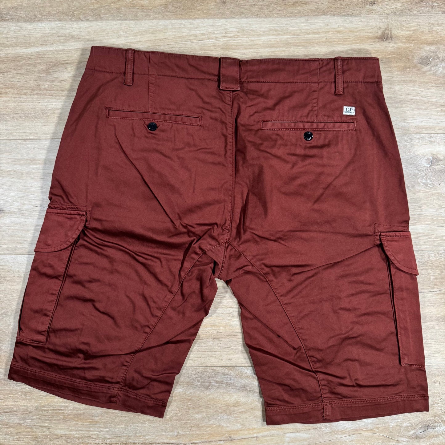 CP Company Stretch Sateen Lens Cargo Shorts in Sable - Brown