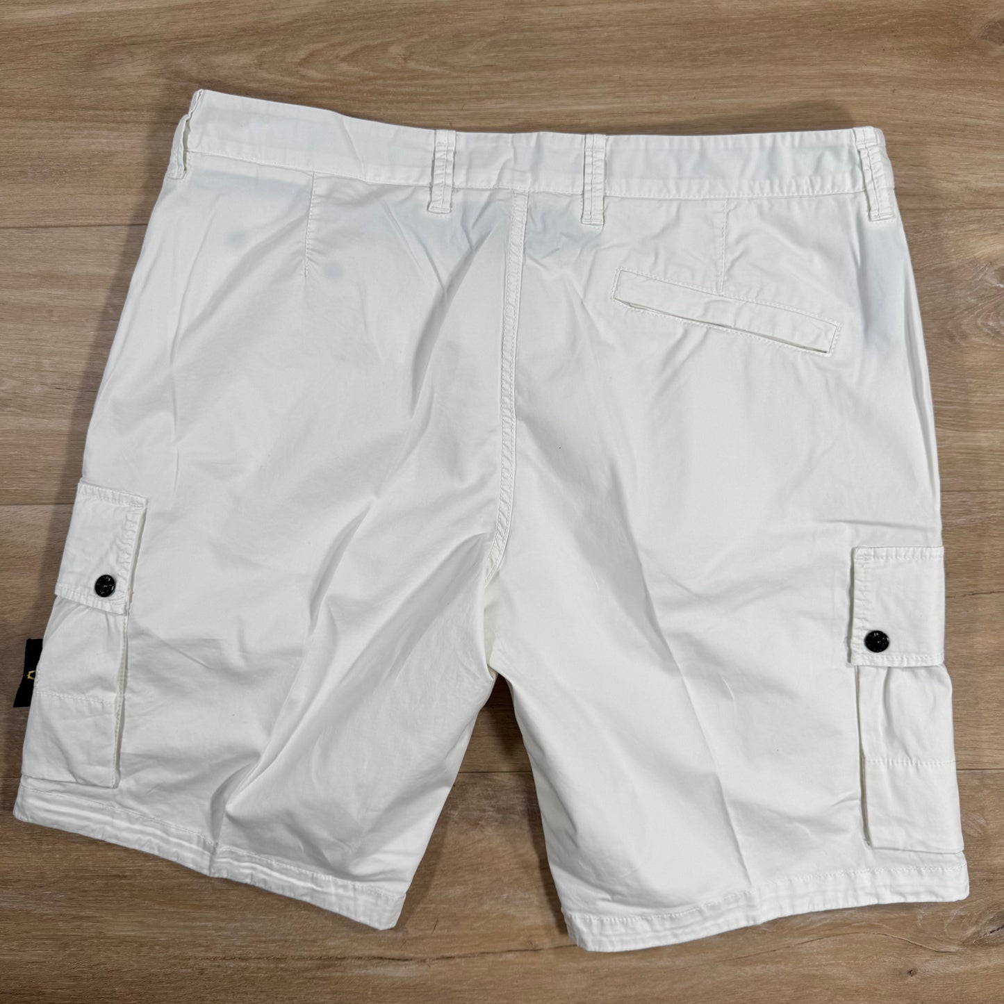 Stone Island Supima Twill Stretch-TC Cargo Bermuda Shorts in Ivory