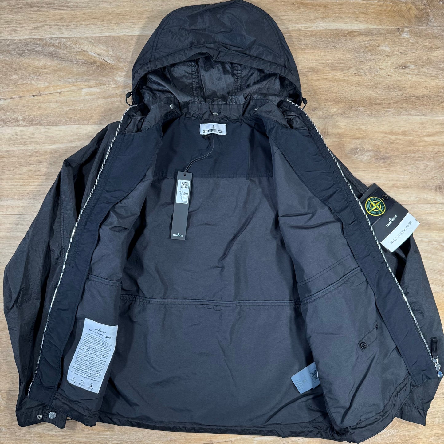 Stone Island Nylon Metal Watro-TC Convertible Jacket in Black