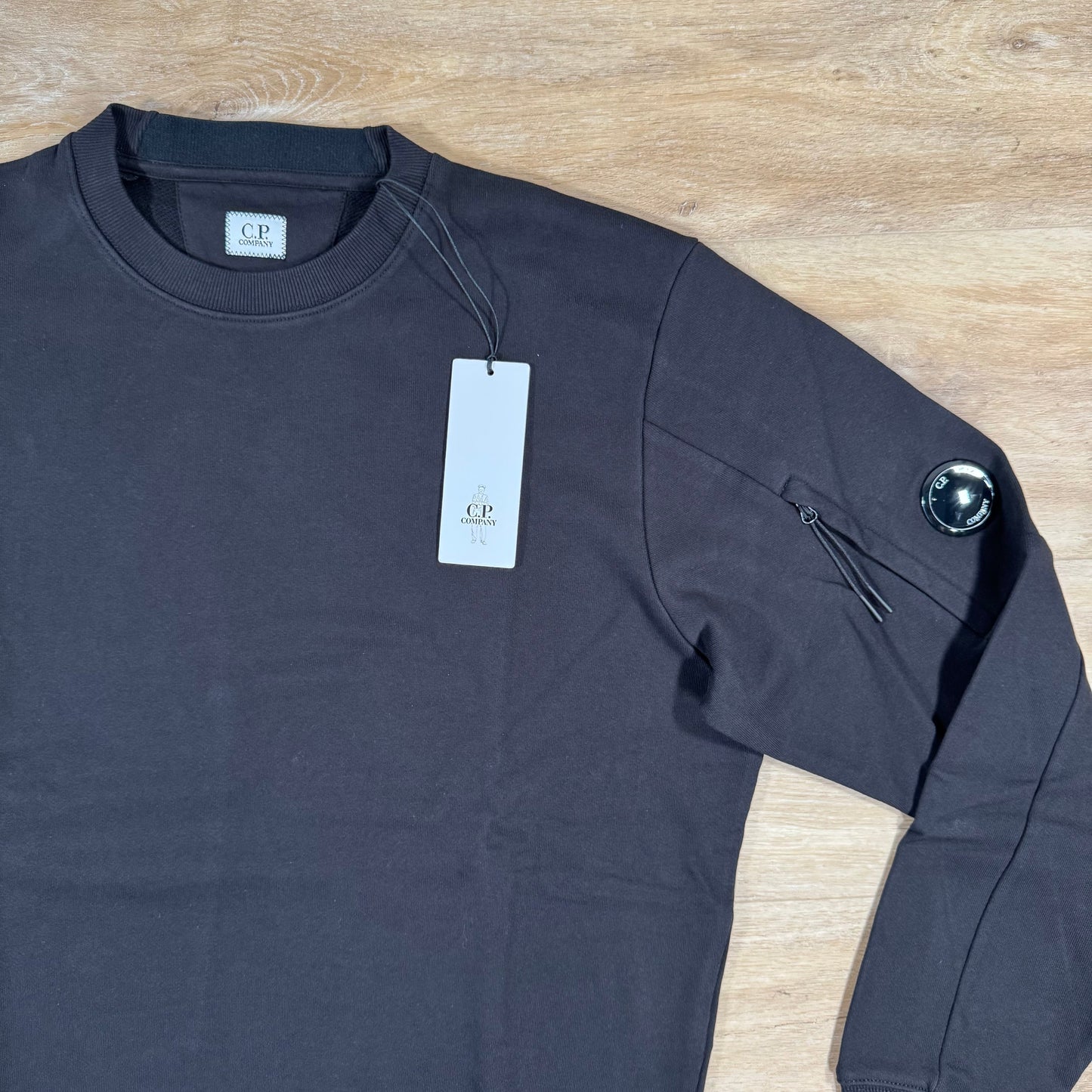 CP Company Diagonal Raised Fleece Crewneck Lens Sweatshirt in Black