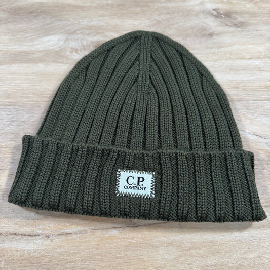 CP Company Extra Fine Merino Wool Logo Beanie in Ivy Green