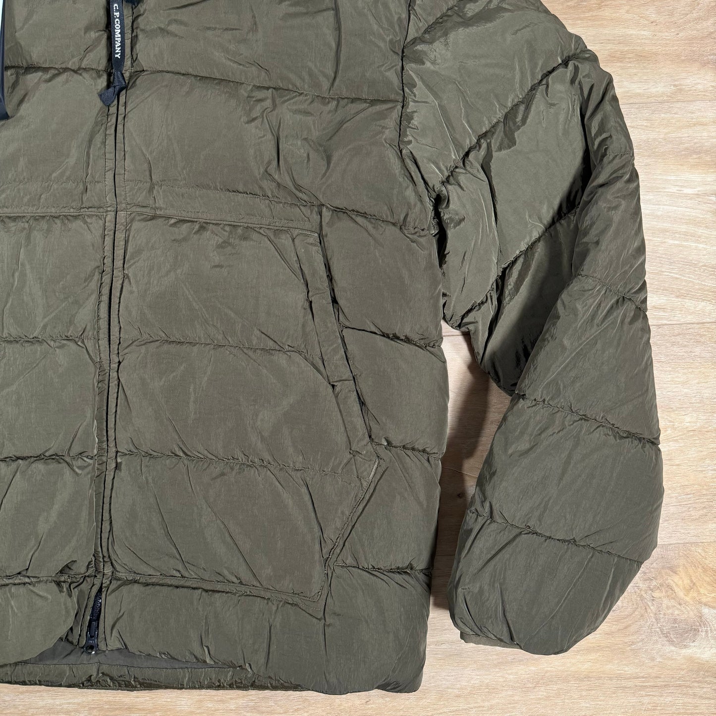 CP Company Chrome-R Goggle Down Jacket in Ivy Green