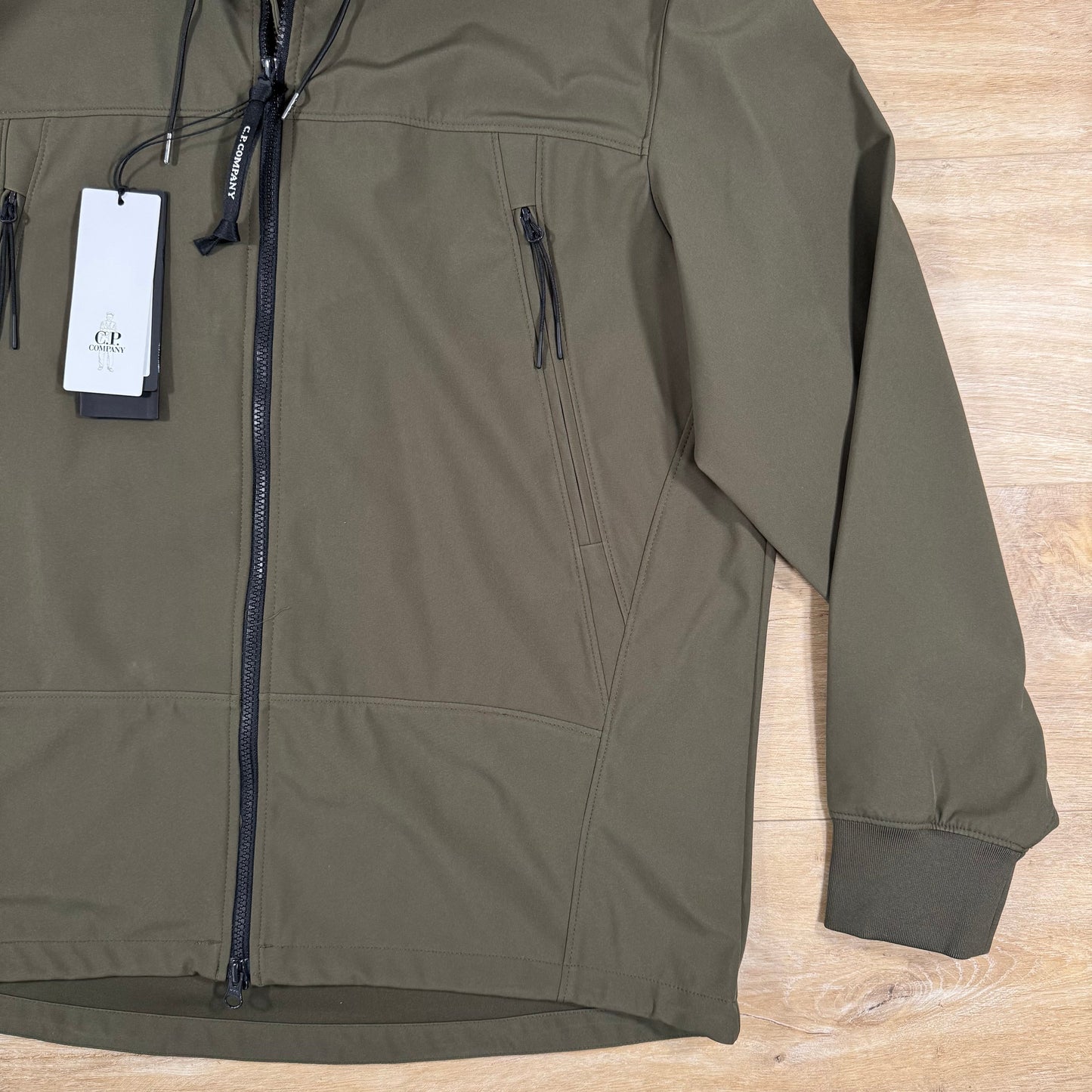CP Company Shell-R Goggle Jacket in Ivy Green