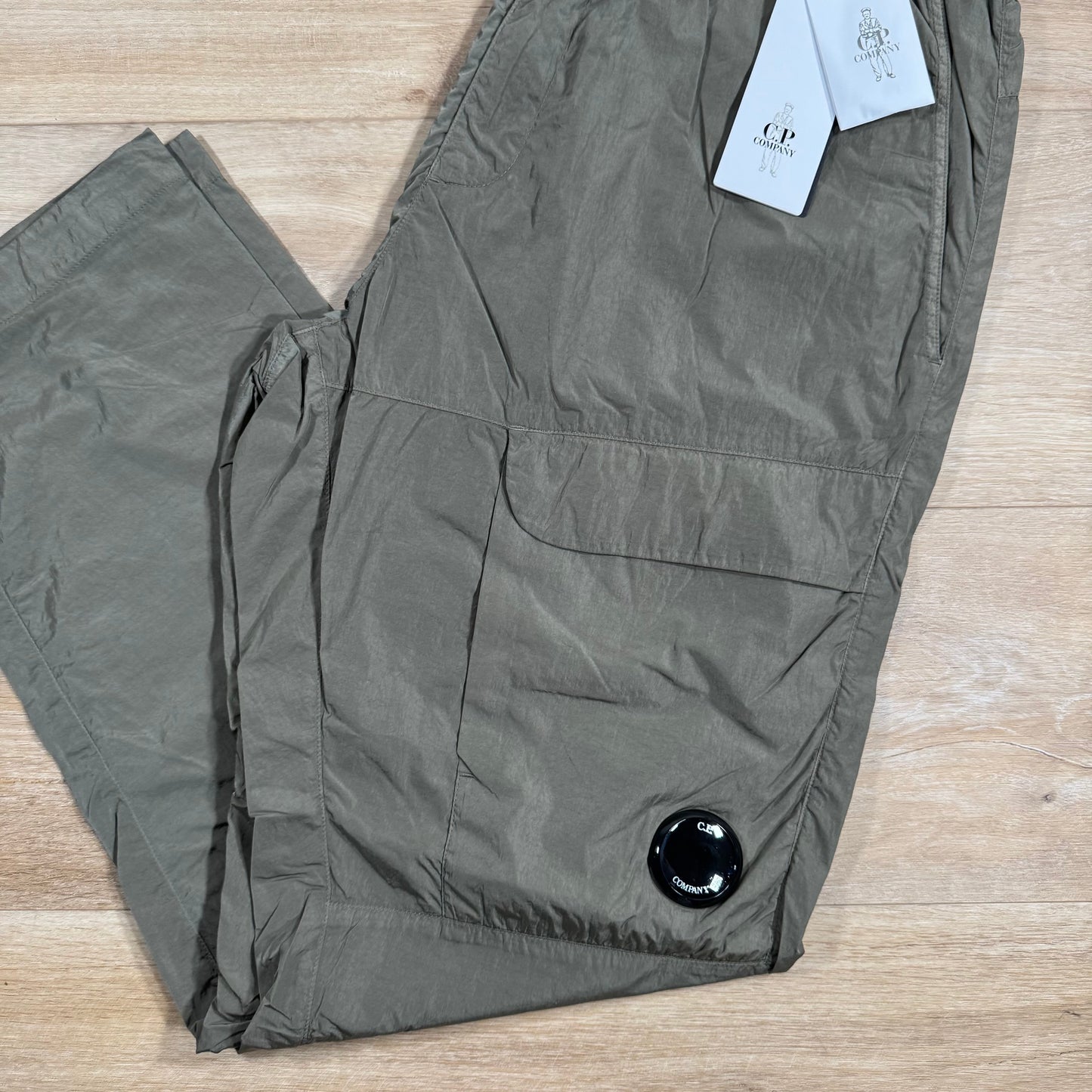 CP Company Chrome-R Loose Cargo Pants in Walnut