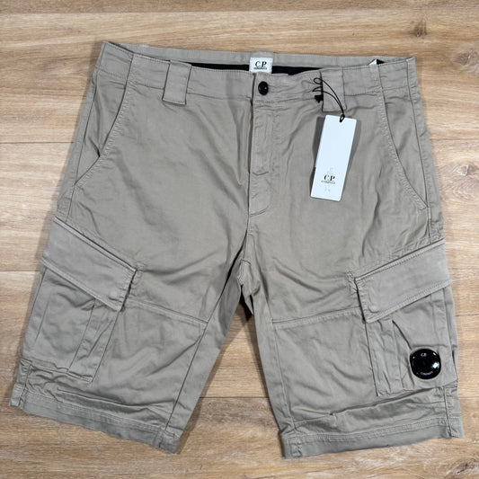 CP Company Stretch Sateen Lens Cargo Shorts in Vintage Khaki