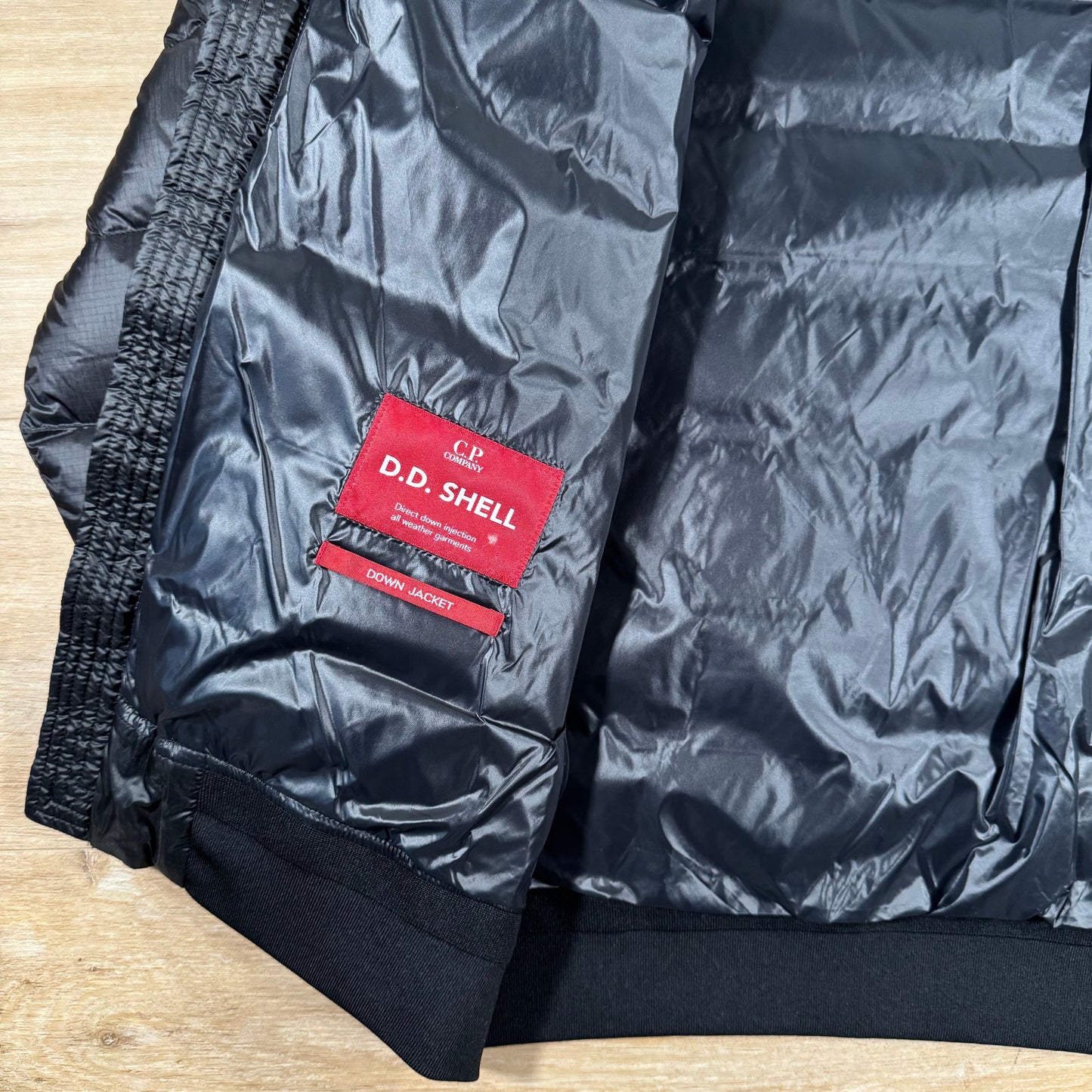 CP Company DD Shell Lens Down Jacket in Black