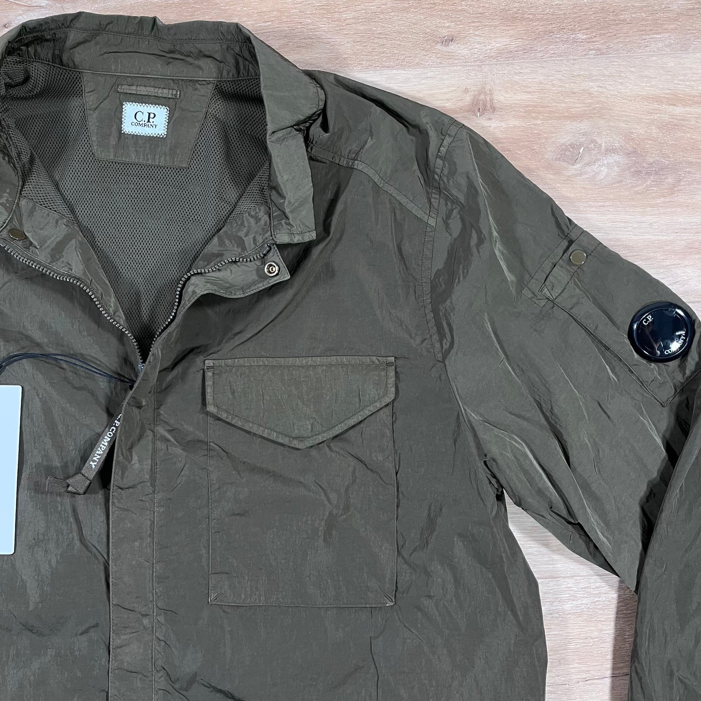 CP Company Chrome-R Lens Overshirt in Ivy Green
