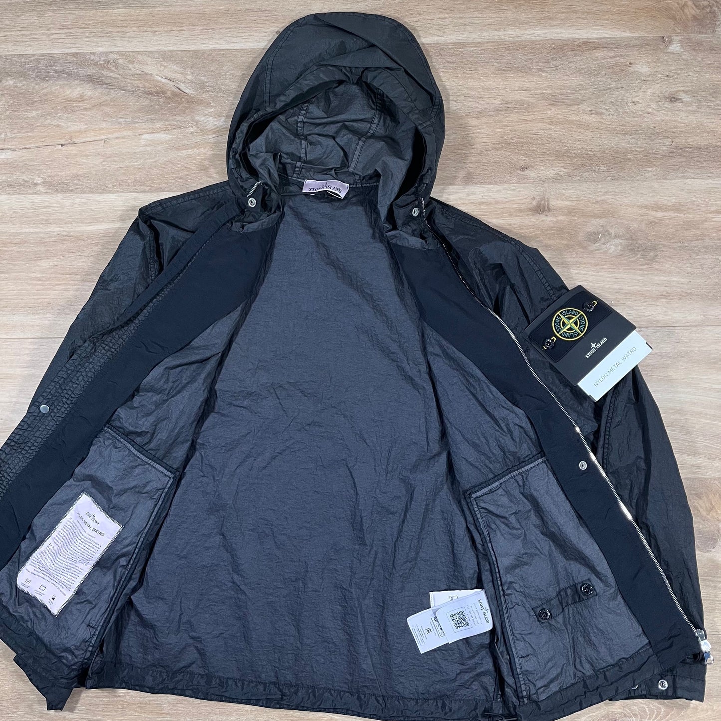 Stone Island Nylon Metal Watro TC Jacket in Black
