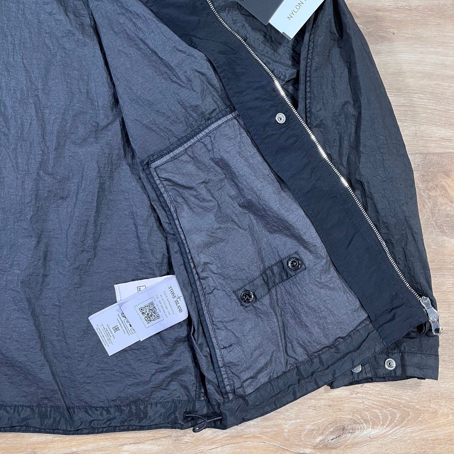 Stone Island Nylon Metal Watro TC Jacket in Black