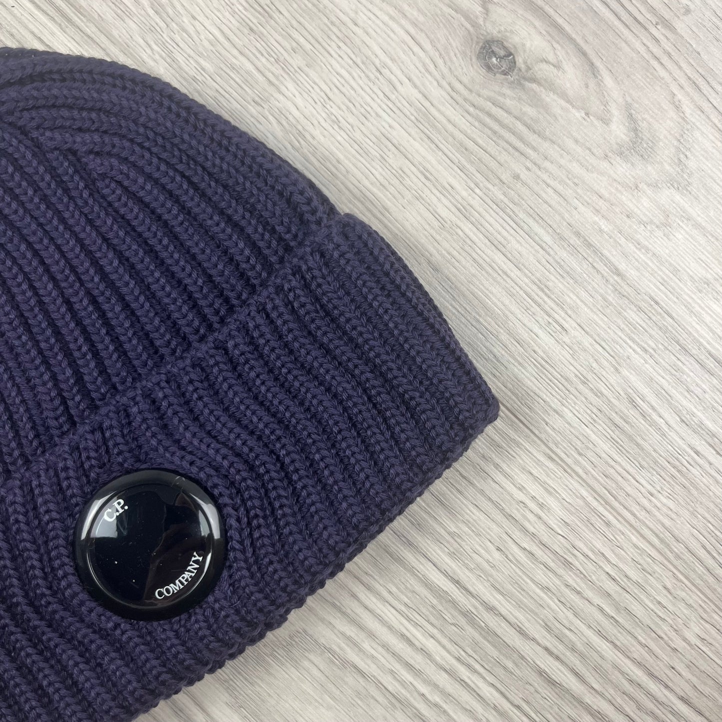CP Company Lens Beanie - Nightshade